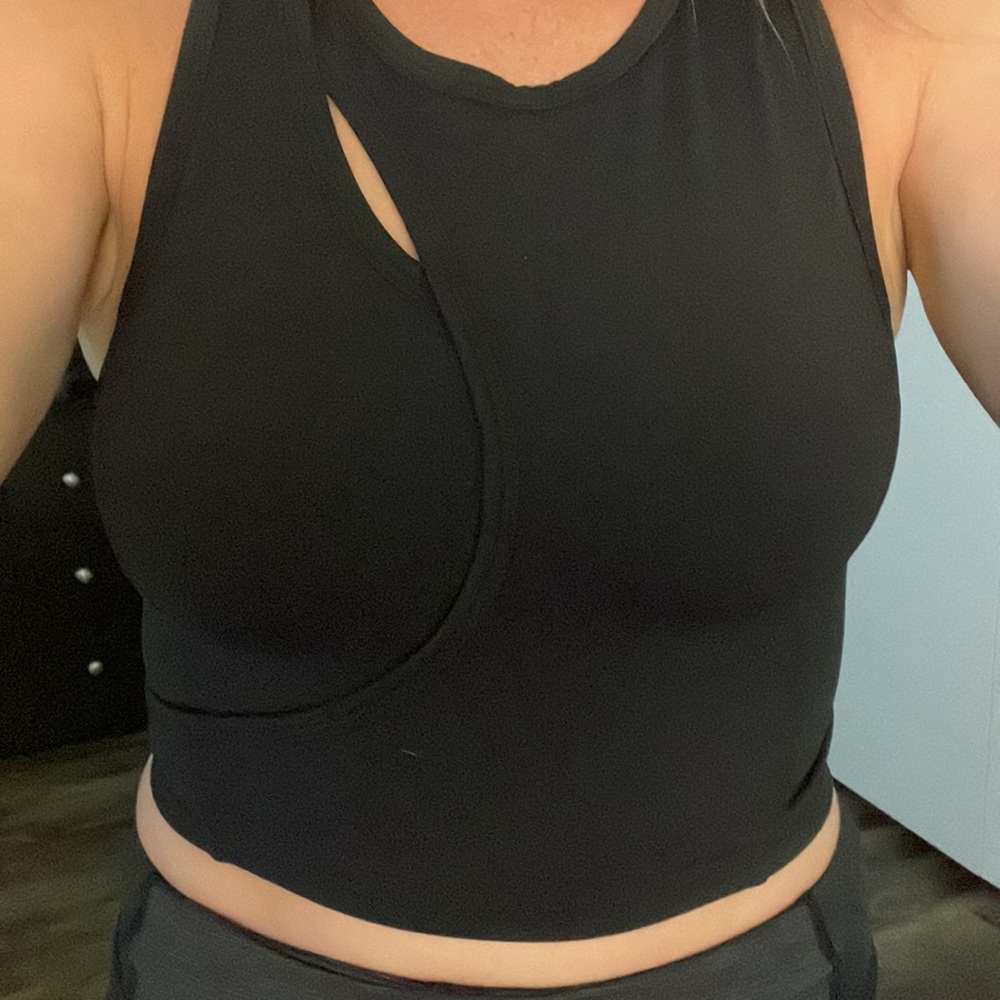 Small lululemon black sports bra with slit